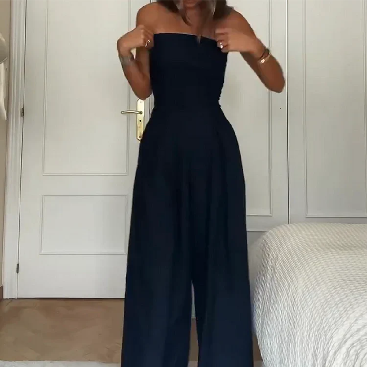 Cléo | La jumpsuit qui fait tourner les têtes 🌺